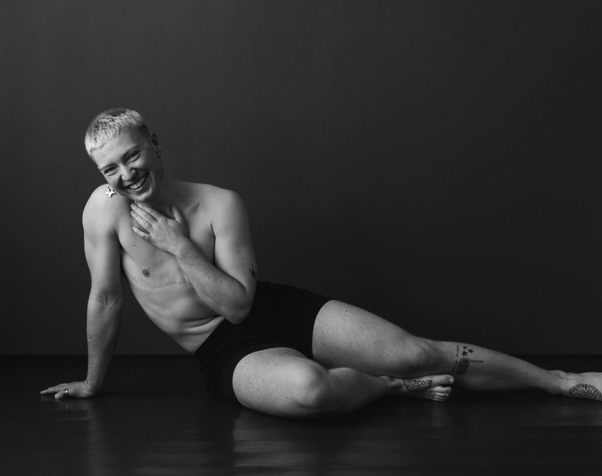 Gay Boudoir, Dudoir